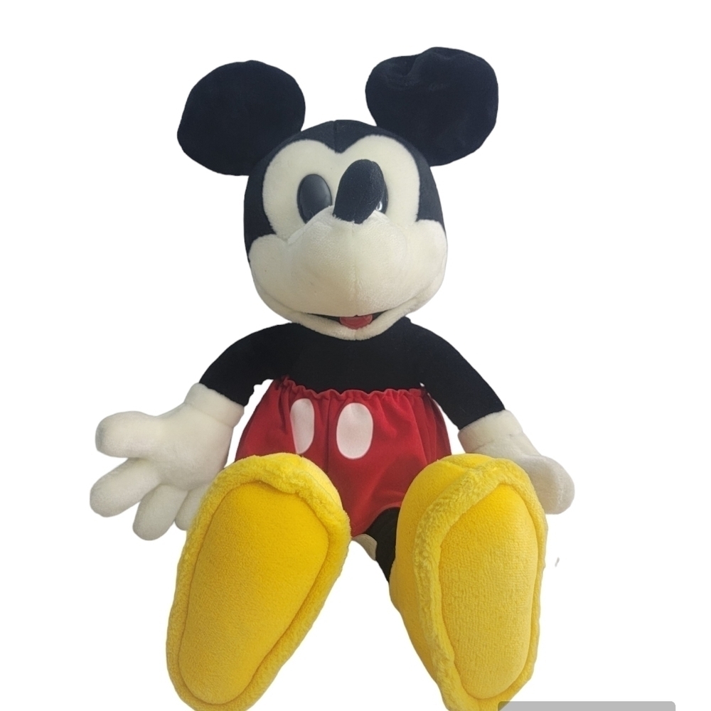 Mickey Mouse from the Disney Store Authentic 18" See pics